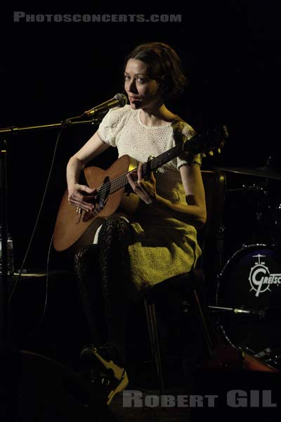 SIMONE WHITE - 2008-04-10 - PARIS - La Maroquinerie - Simone White